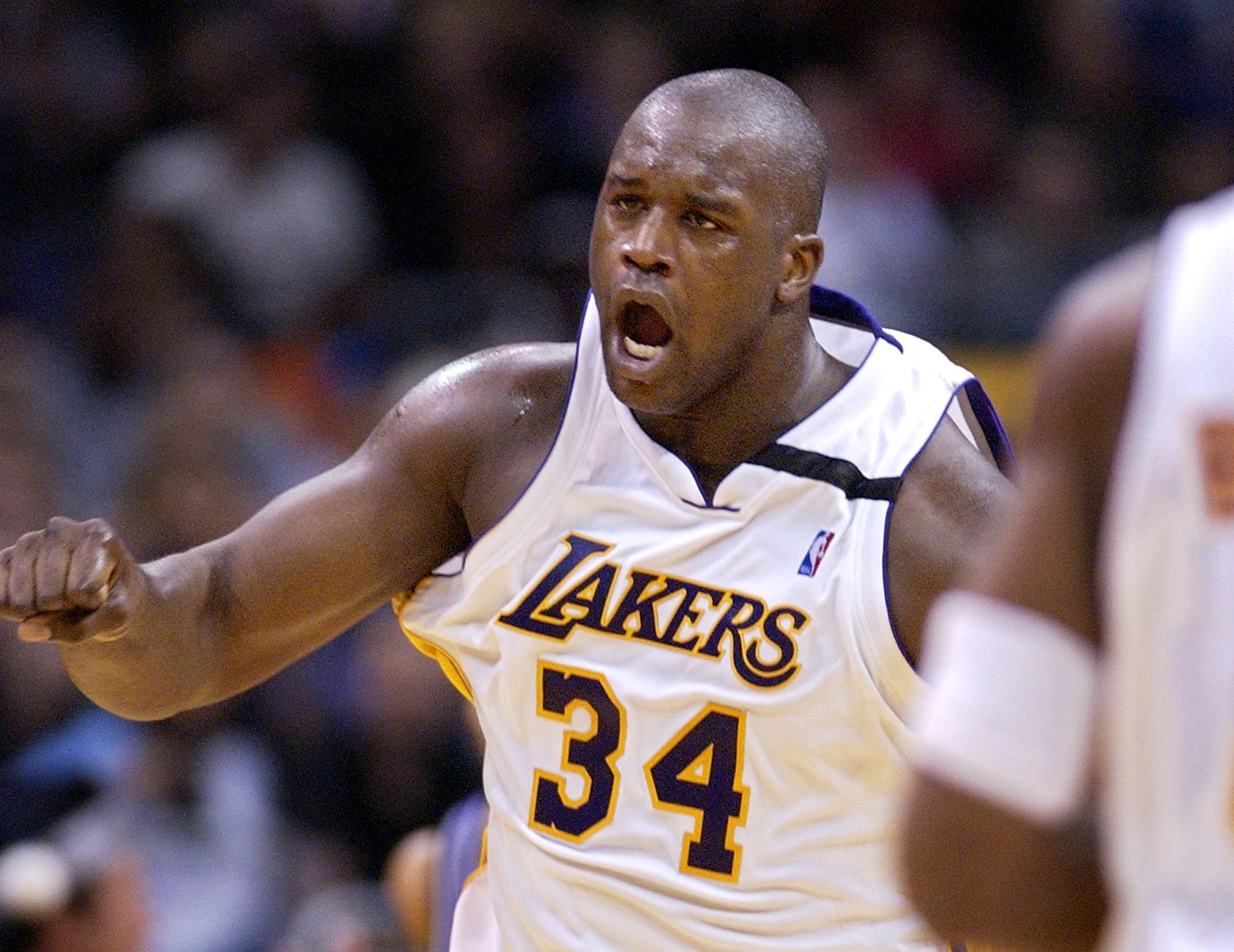 国乒单打首败诞生！总分8-2胜法国队，王楚钦孙颖莎混双已连胜9局（国乒遭单打首败！8-2击退法国，王楚钦／孙颖莎混双豪取9局连胜）