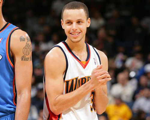 中场核心连续助攻率突破赛季纪录（中场大脑连场助攻率刷新赛季新高）