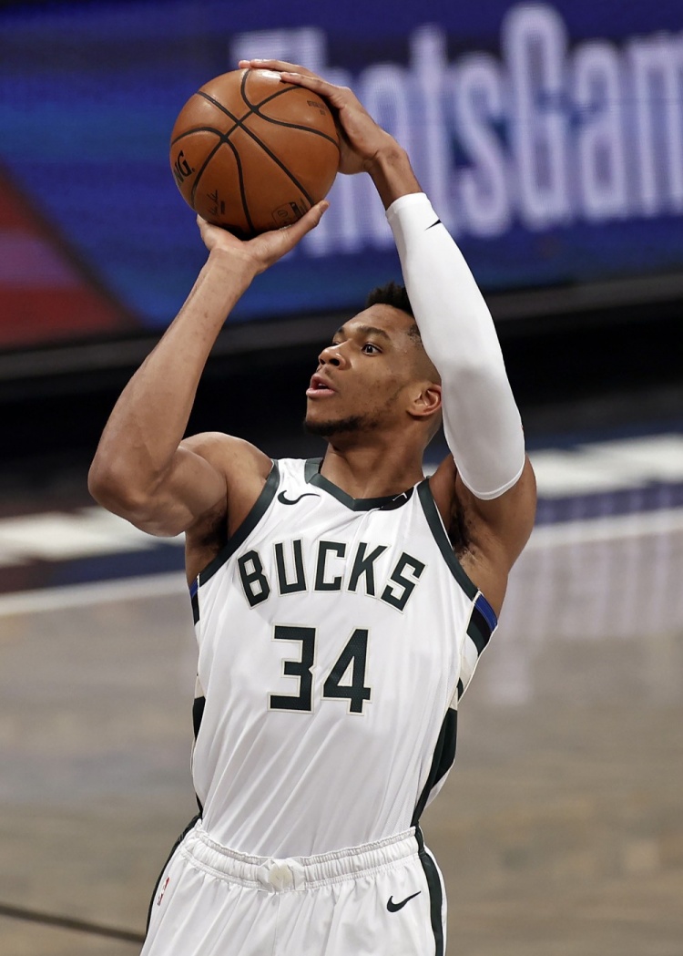 法国F1赛道体验捷尼赛思高性能品牌MAGMA首款量产车GV60 MAGMA（法国F1赛道实测：捷尼赛思高性能品牌MAGMA首款量产车GV60 MAGMA）