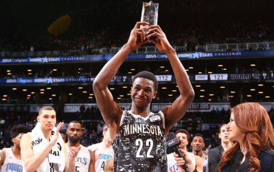 镜报：多特想明年夏天签桑乔，但后者必须接受大幅降薪（镜报：多特有意明夏签回桑乔，前提是他同意大幅降薪）