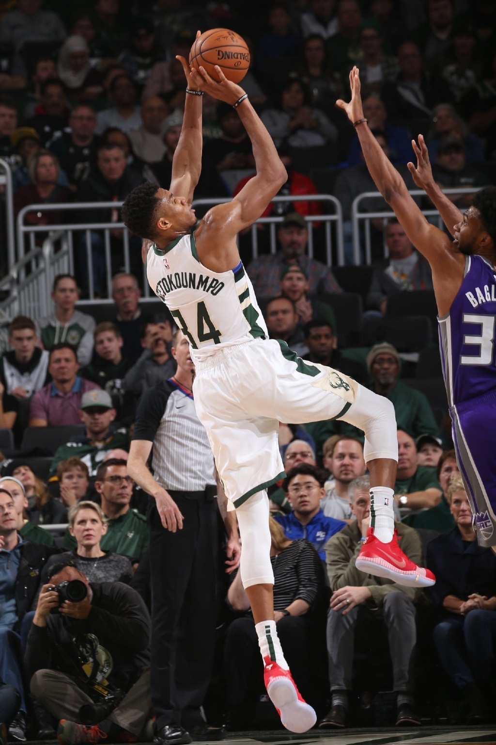 进军美加墨！葡萄牙连续7届晋级世界杯正赛，此前8次参赛2次四强（剑指美加墨！葡萄牙世界杯正赛七连进，昔日8次出征两度跻身四强）