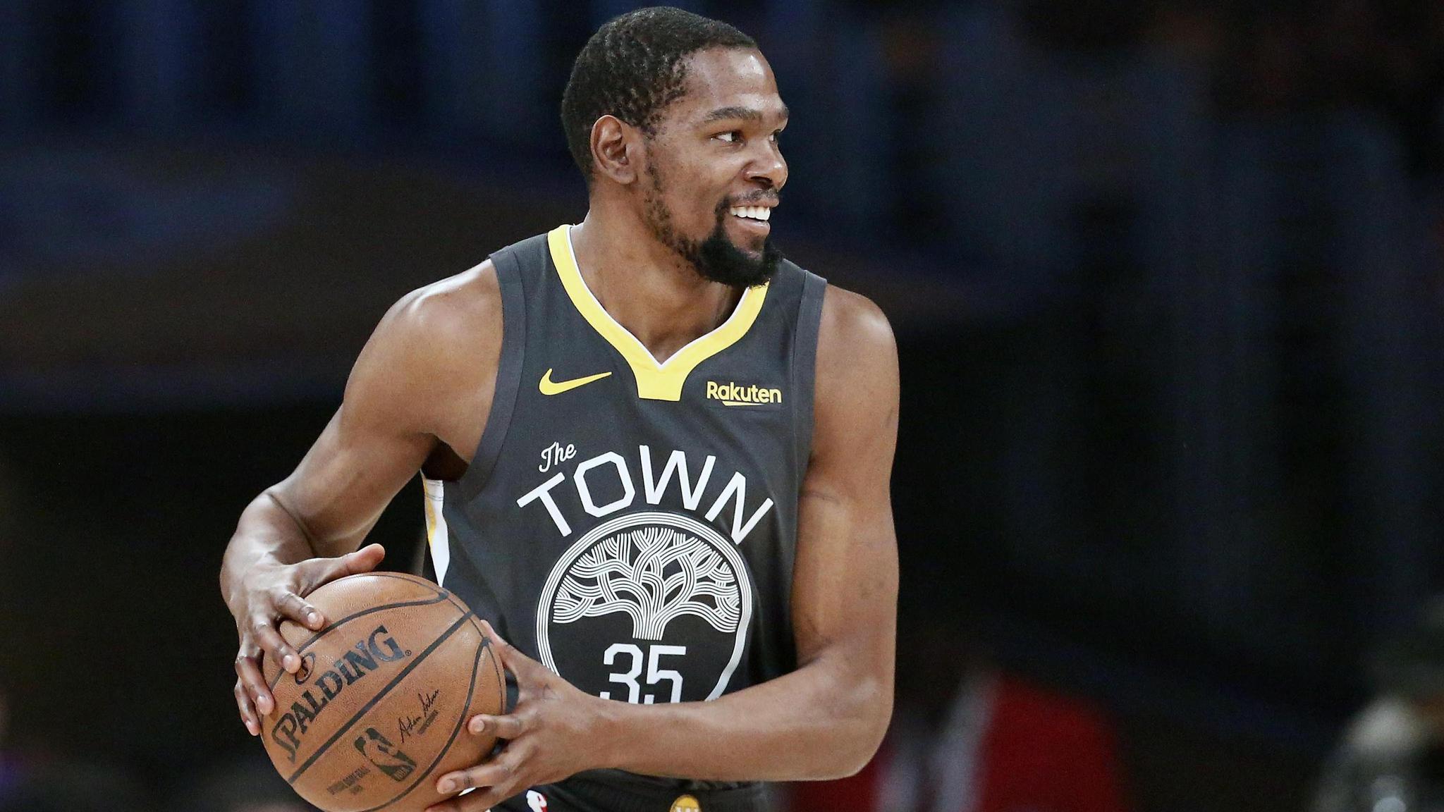 补档：卡马文加vs奥林匹亚科斯个人集锦（重发：卡马文加对阵奥林匹亚科斯个人高光集锦）