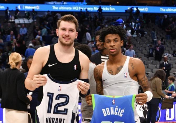 图片报：戴维斯即将复出，穆西亚拉预计明年初回归（《图片报》：戴维斯伤愈在即，穆西亚拉有望明年年初归队）