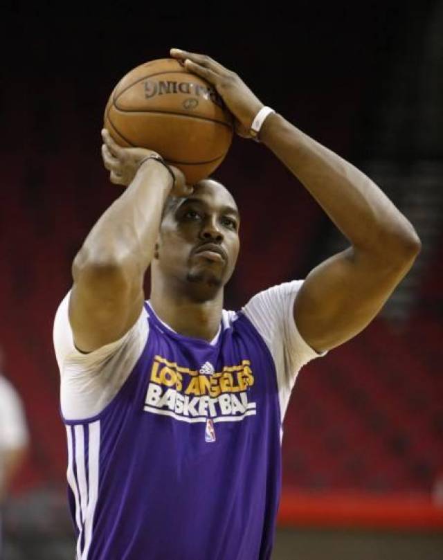 本赛季俱乐部双人组进球榜：凯恩+迪亚斯37球高居第一（本赛季俱乐部双人进球榜：凯恩与迪亚斯合计37球登顶）