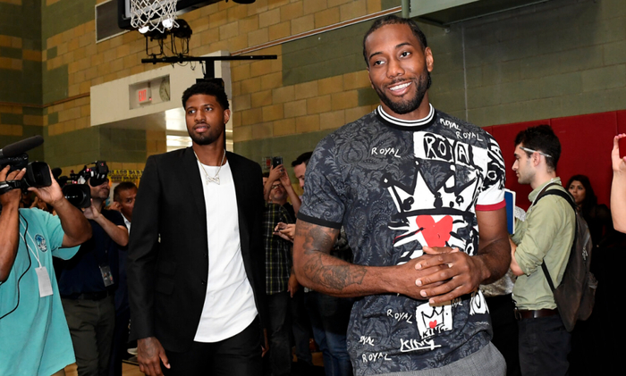 李昂告别海港：我会记住这段美好经历，永远是海港球迷（李昂告别海港：美好岁月铭记于心，我永远是海港球迷）