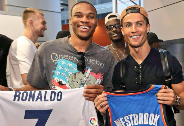 不止姆哈大战！世界杯小组赛还有这些比赛值得关注（精彩不止姆哈对决：世界杯小组赛这些场次同样看点十足）