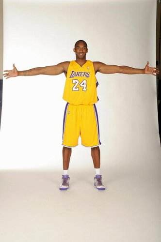 难以为继？夏天拖欠巴萨日本行款项的安田集团拖欠皇社1340万（安田集团陷欠款风波：夏季拖欠巴萨日本行费用，又欠皇社1340万）