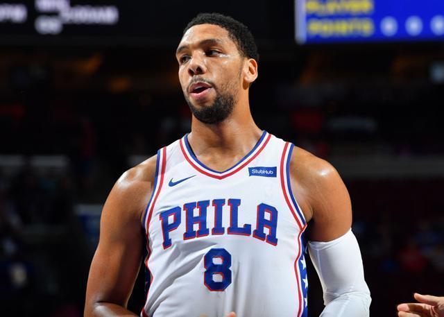 赫斯基：我效力红军时队里都是斗士，现在阵中我见不到这种人（赫斯基：昔日红军满是斗士，如今阵中难觅其人）