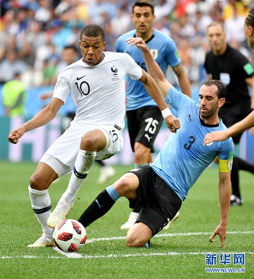 尤尔曼德：我的足球哲学是边做边学 在德甲必须主动出击（尤尔曼德：边打边学是我的足球之道，征战德甲必须抢攻主动）