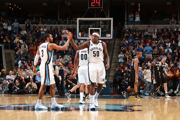 于根伟：如果主场输亚泰，可能又要被说成于送分、于人情世故（于根伟直言：主场若负亚泰，恐再被指“送分”“讲人情”）