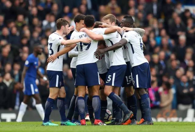 斯图里奇：赛前焦点都围绕着亚马尔，但埃斯特旺征服了所有人（斯图里奇：赛前聚光灯在亚马尔身上，征服全场的却是埃斯特旺）